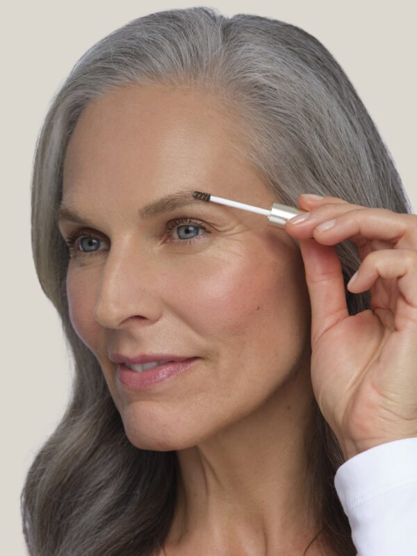 IC_PureBrow_GelApplication_NeutralBlonde_Maryanne_1023-scaled PureBrow Brow Gel